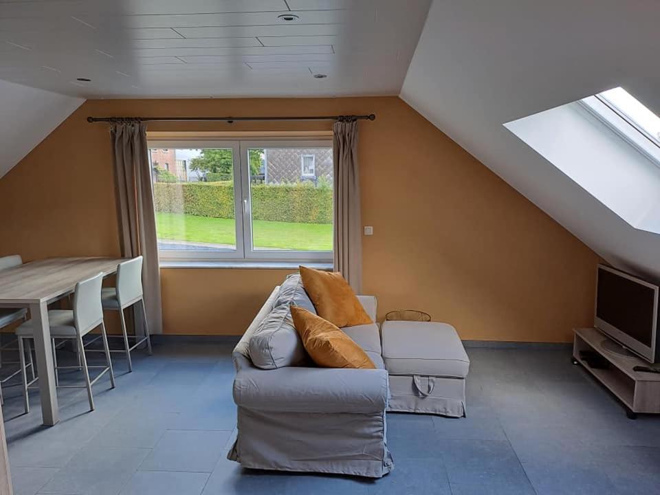 L'Etable D'Evelyne Hotel Bastenaken Buitenkant foto
